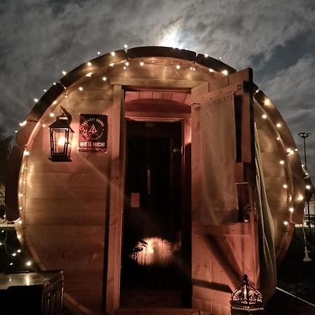 Ruhig Gelegene, Top Moderne Ferienwohnung - Hot Tub Und Sauna Gegen Aufpreis Neuhaus an Der Eger Esterno foto